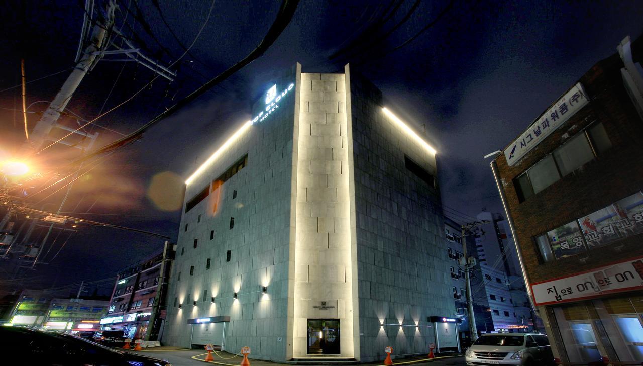 Suwon Top Cloud Hotel Exterior foto
