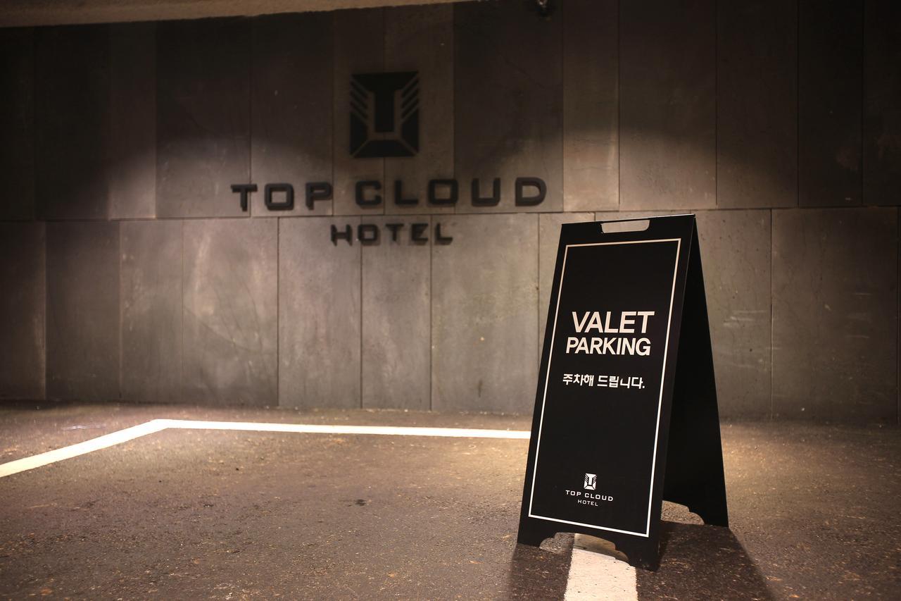Suwon Top Cloud Hotel Exterior foto